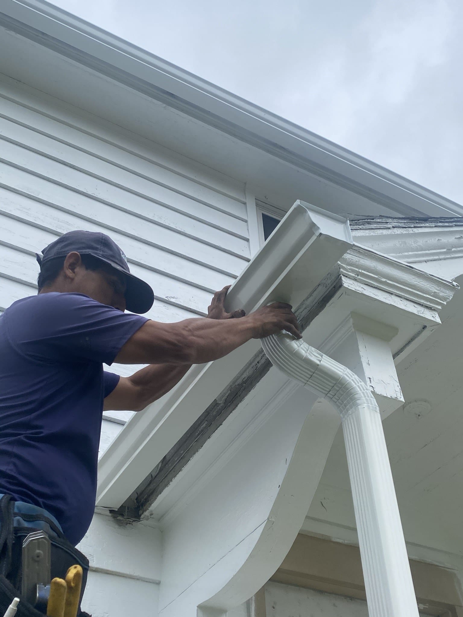 Mount Laurel Township gutter repair near me